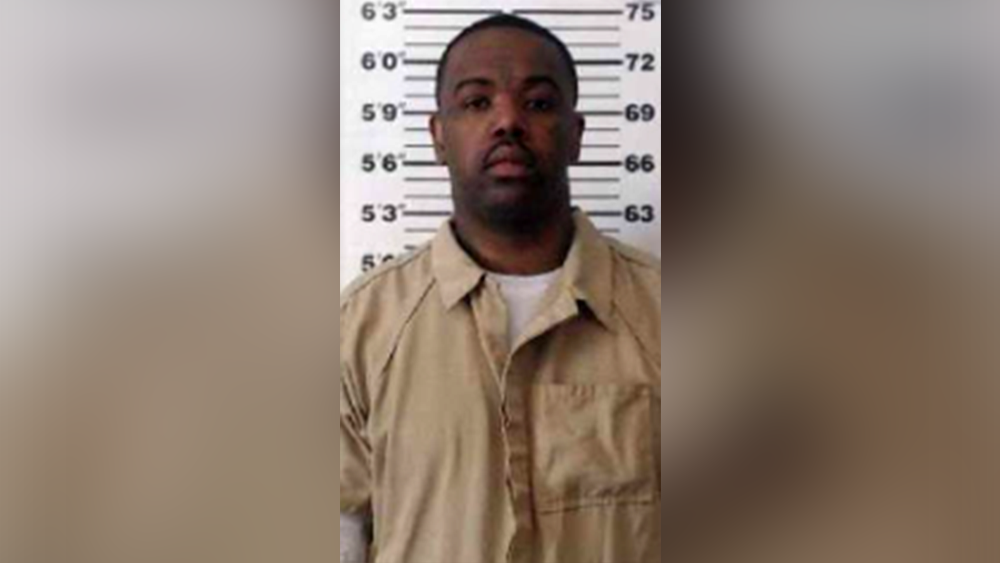 Manhunt underway for escaped Georgia inmate charged with multiple violent crimes
