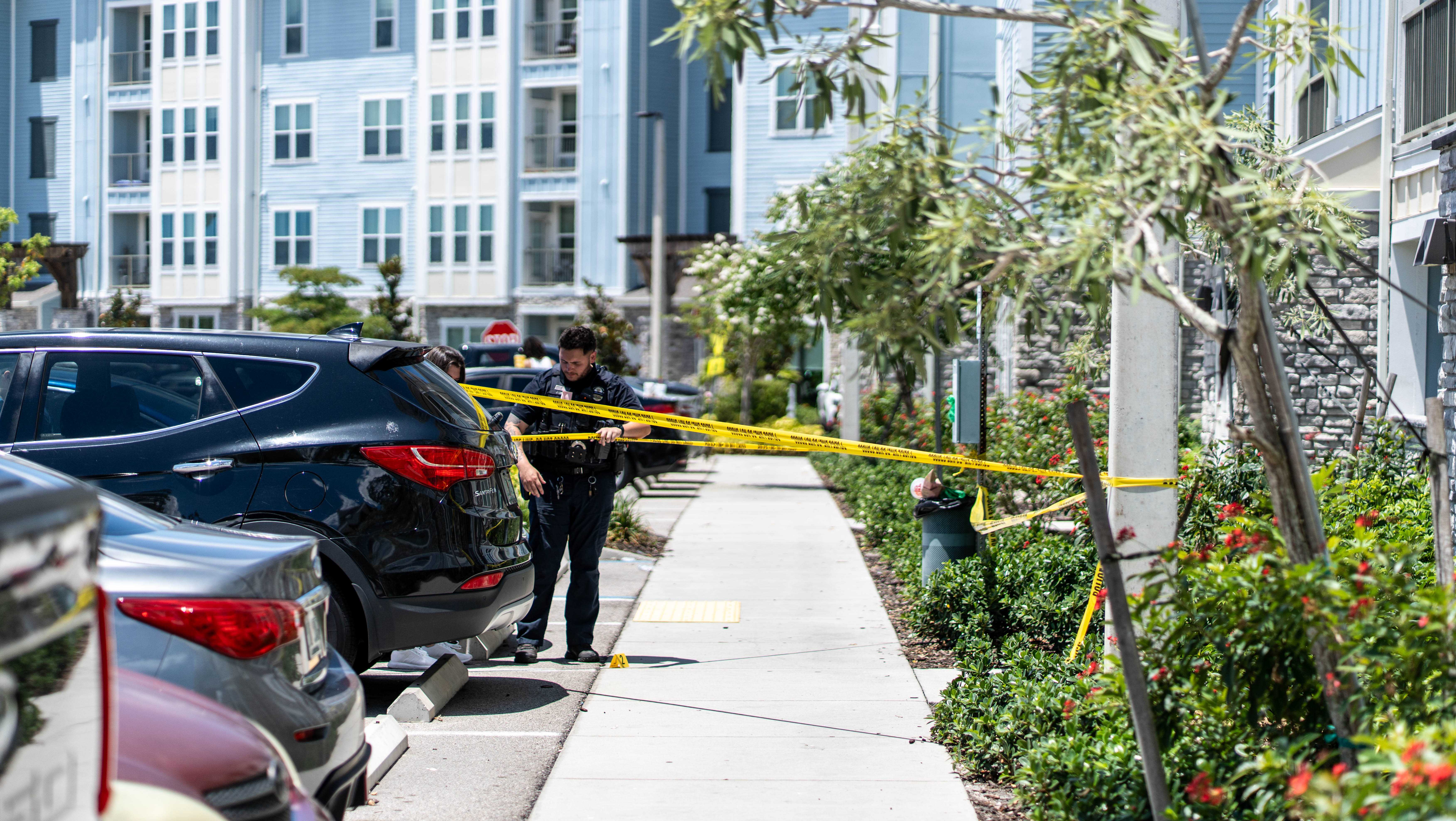 Two arrested on battery charges after gun used in altercation at Fort Myers apartment complex