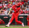 Reds hit 3 home runs and hold on for 5-3 victory over Brewers