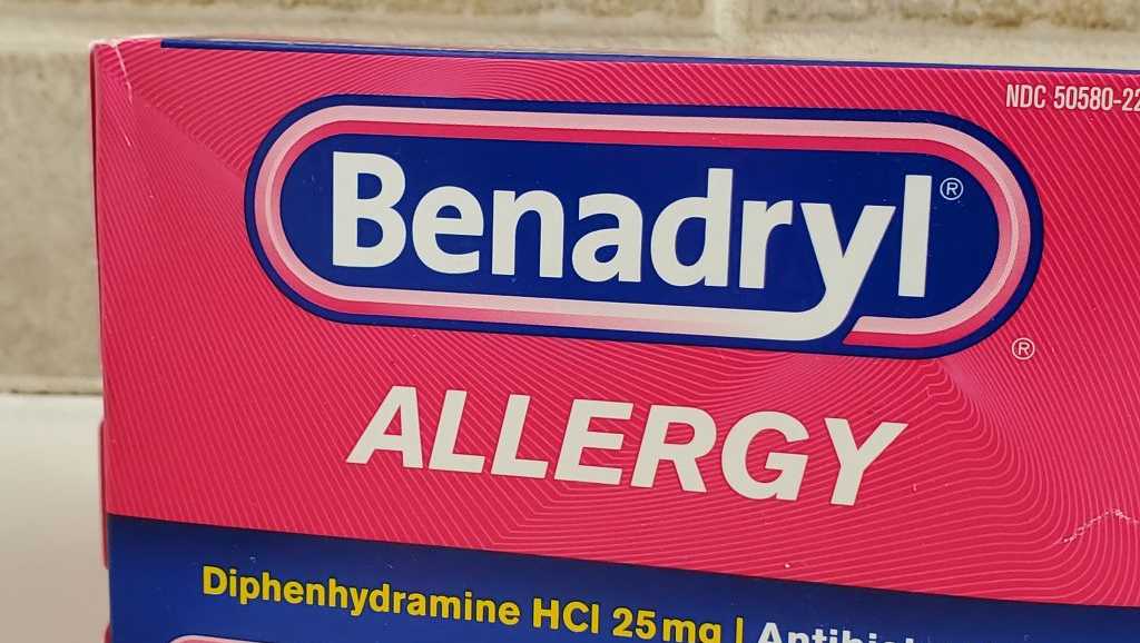 Expert warns parents about dangerous ‘Benadryl Challenge' after teen's death. Here's what to know