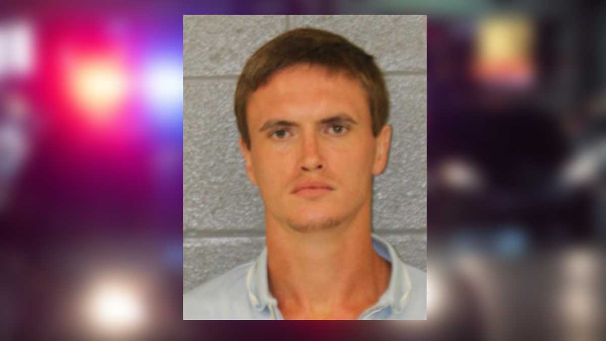 Man hid behind rack, tried to photograph girls at Target, affidavit says