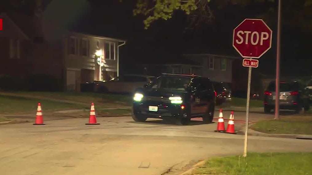 Teen killed in shooting near 110th Terrace and Greenwood in Kansas City