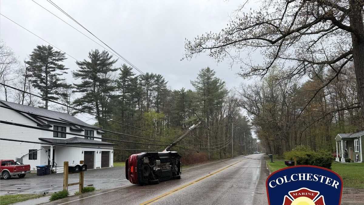 Utility pole severed after crash in Colchester
