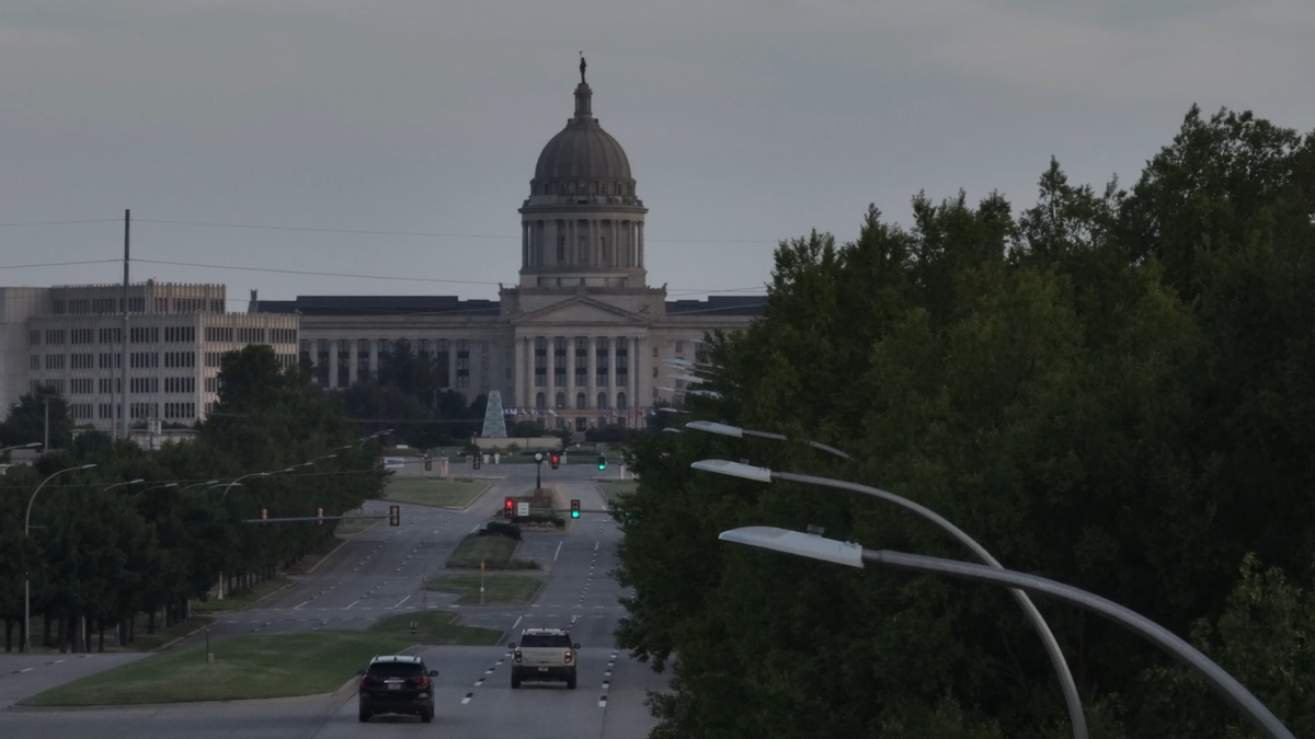 Oklahoma gubernatorial candidates focus on undecided voters ahead of Election Day