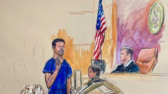 Man charged with trying to kill Trump agrees to remain jailed while awaiting trial