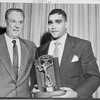 Drake University to unveil statue honoring football star Johnny Bright