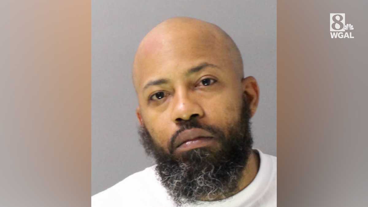 Armed suspect robs victim during social media purchase meetup, police say