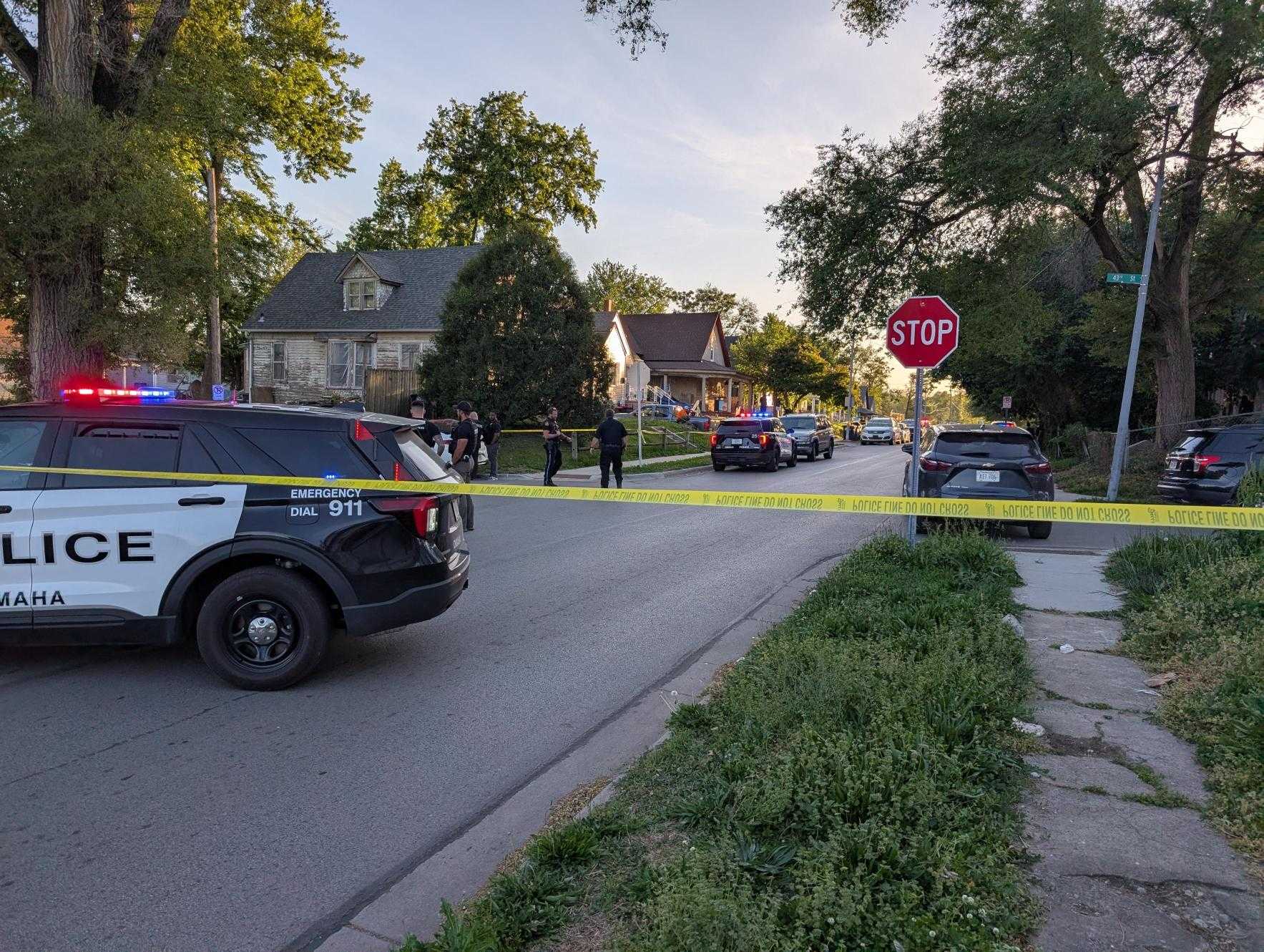 Omaha police investigate shooting that sent one person to the hospital with critical injuries