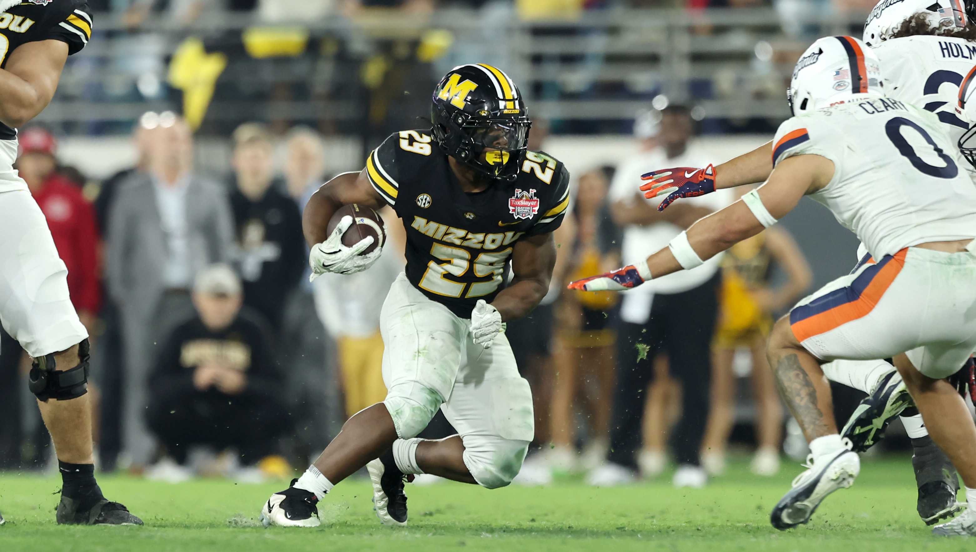 Star Mizzou football player, leading SEC rusher shot at Mississippi concert