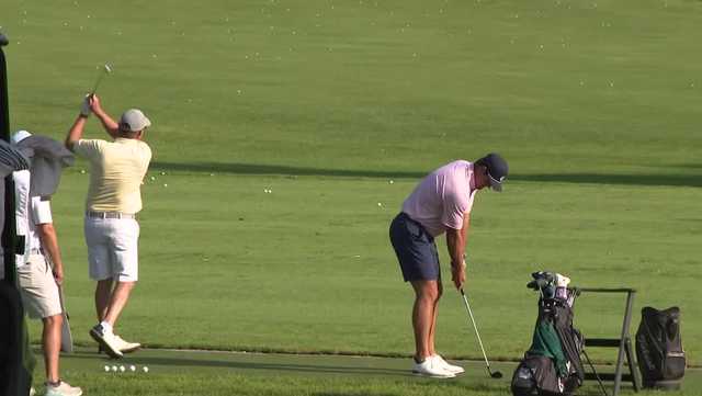 Pennsylvania athletes gather in Hershey for annual golf event supporting breast cancer awareness