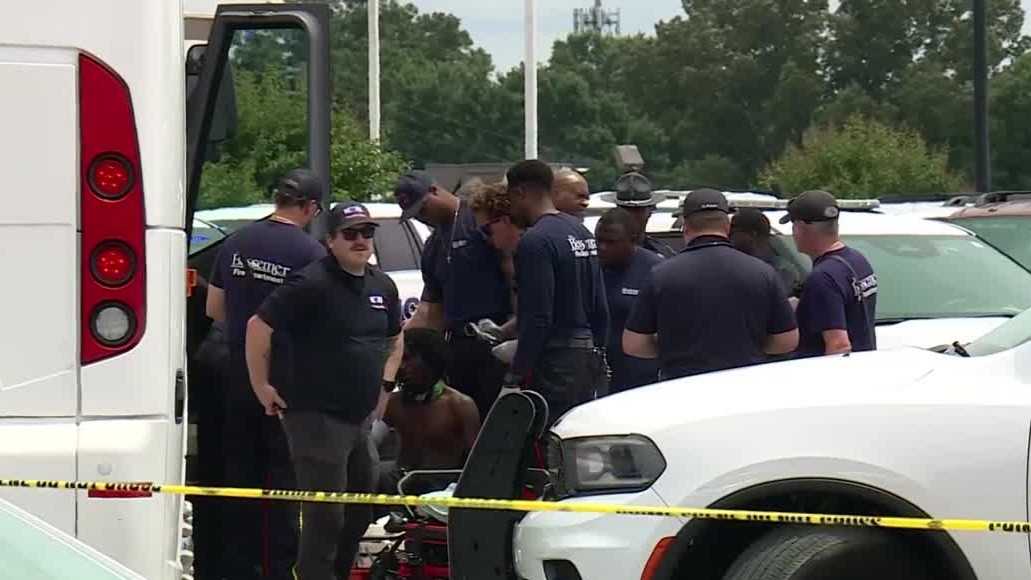 Bessemer Walmart stabbing leaves New Orleans man dead
