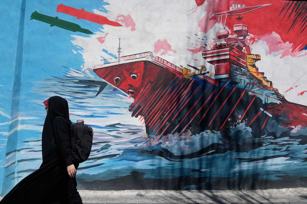 US launches airstrikes on Iran after blaming Tehran for helicopter crash, prompting retaliation
