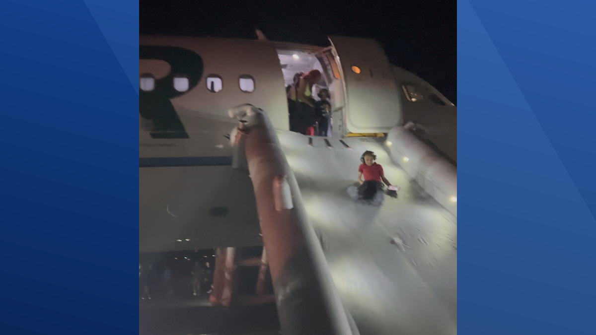 Passengers describe panic after Frontier flight struck person on Denver runway
