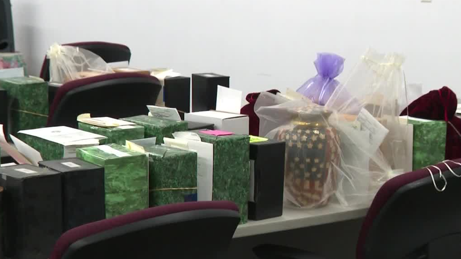 More than 100 unclaimed Iowans laid to rest in Des Moines