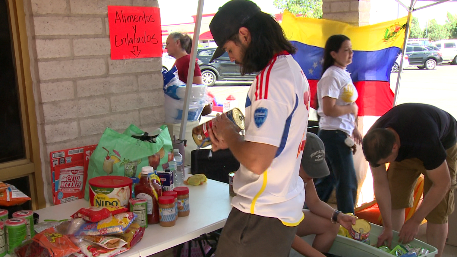 Albuquerque's Latino community steps up for Venezuelan earthquake victims