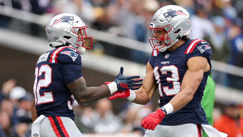 Patriots defense shuts down Rodgers, scores touchdown in 20-3 home opener win