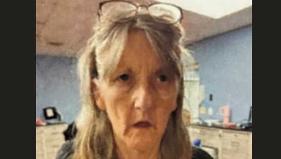 Kansas City police search for missing 67-year-old woman with dementia
