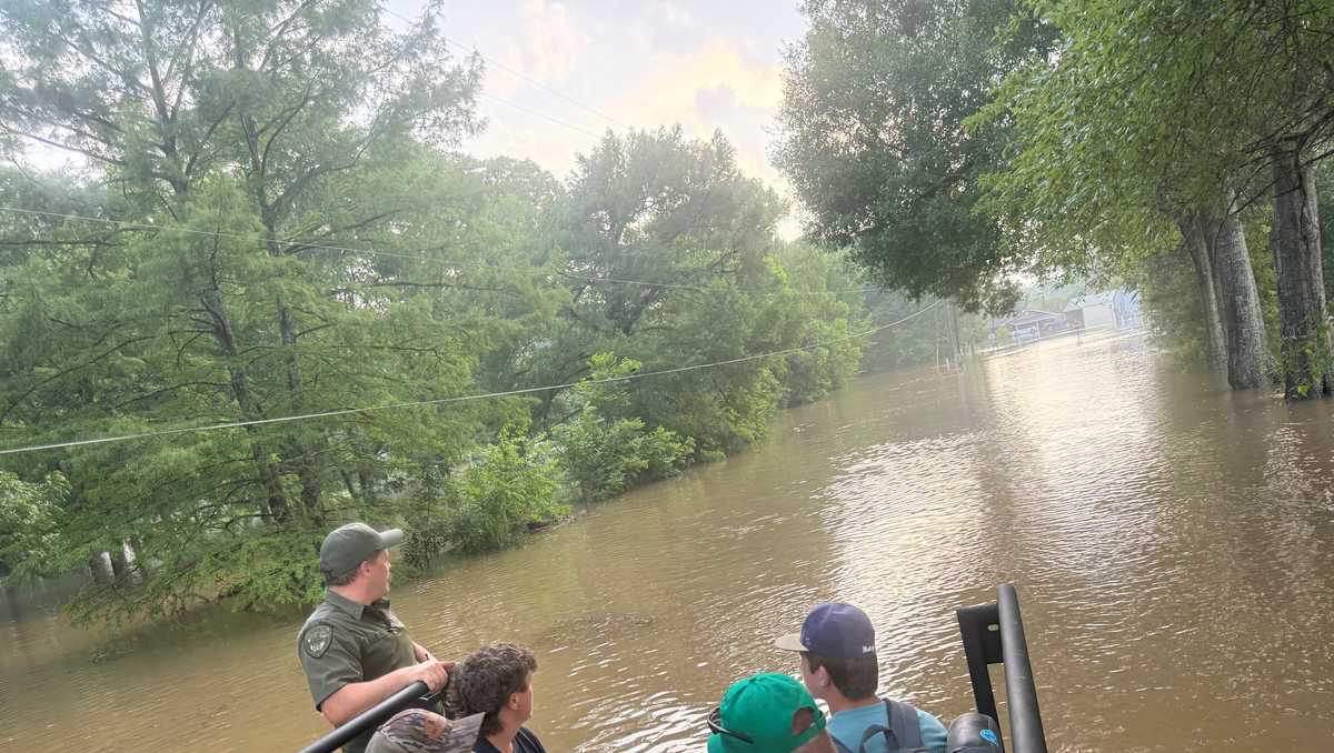 86 people, 20 pets rescued by LDWF from flooded waters in Avoyelles Parish