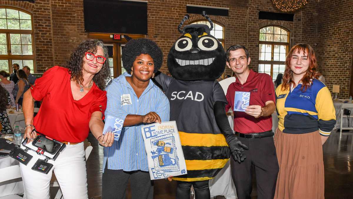 BUNNY IN THE CITY: Savannah Downtown Business Association and City of Savannah Host Taste of the 912 Luncheon powered by Comcast Business