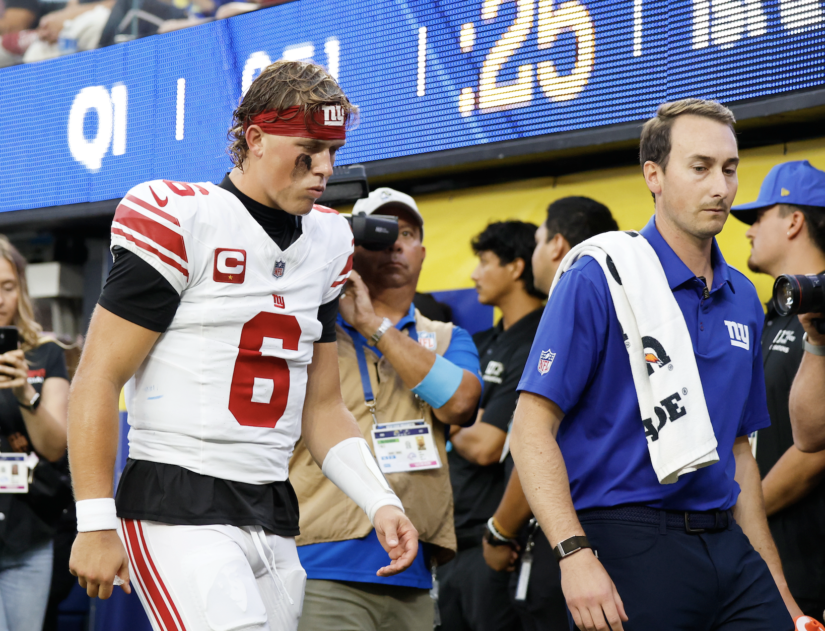 Giants QB Jaxson Dart, WR Malik Nabers injured vs. Rams