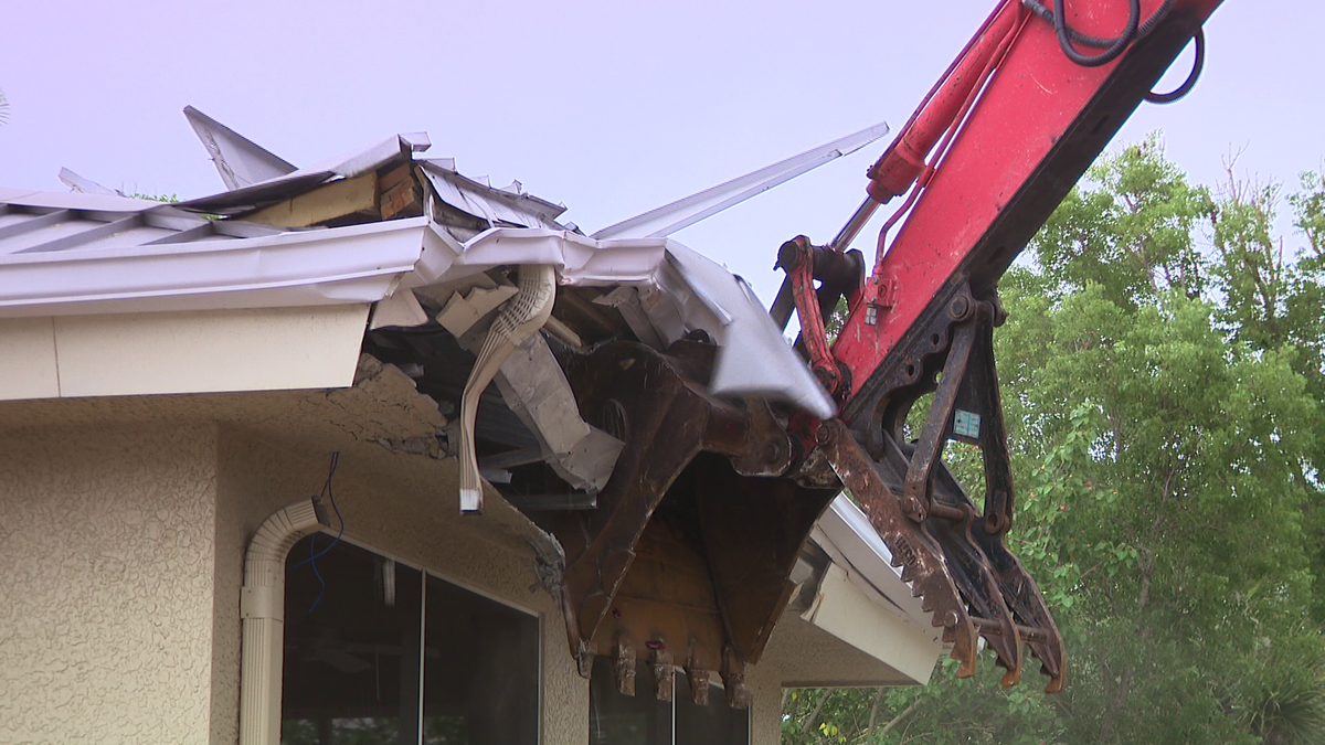 Video shows demolition day as Sanibel fire station rebuilds to withstand future hurricanes