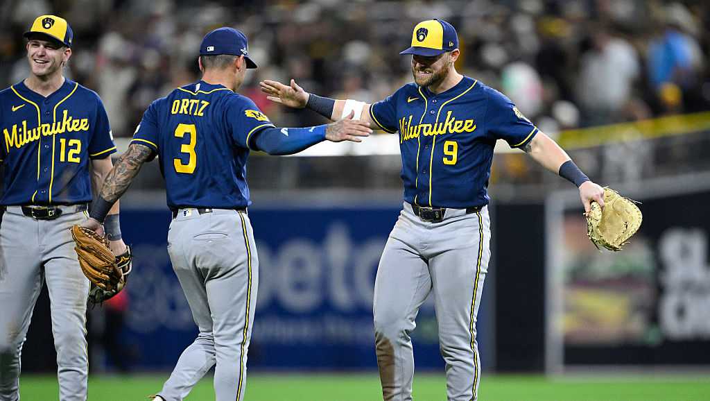 SCHEDULE: First pitch times announced for NLCS between Brewers and Dodgers - WISN image