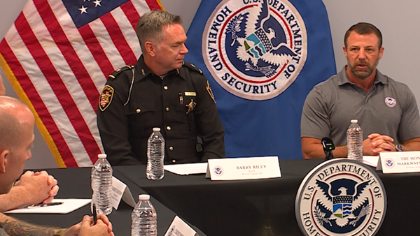 Homeland Security secretary visits Warren County, discusses immigration enforcement