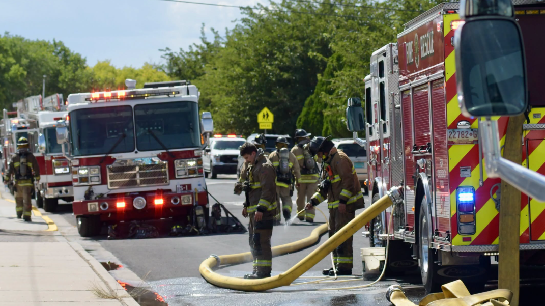 Two injured, four displaced after structure fire in SW Albuquerque