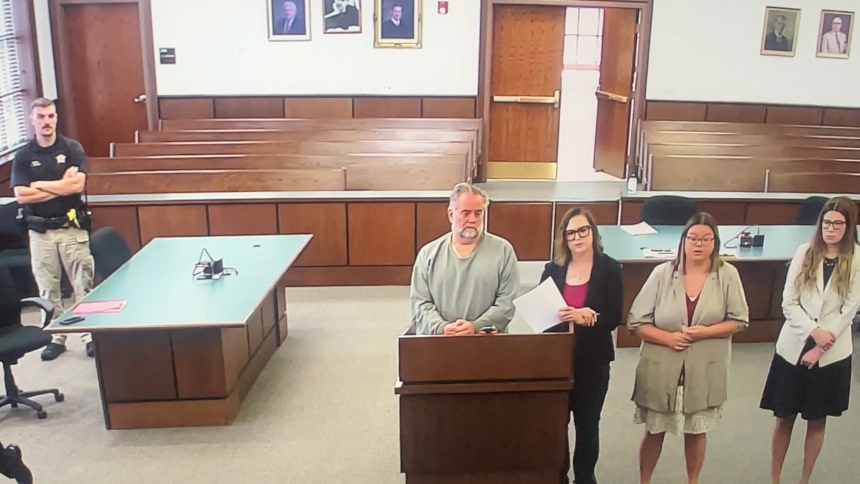 Judge rejects plea deal in murder-for-hire case involving a former CHP captain