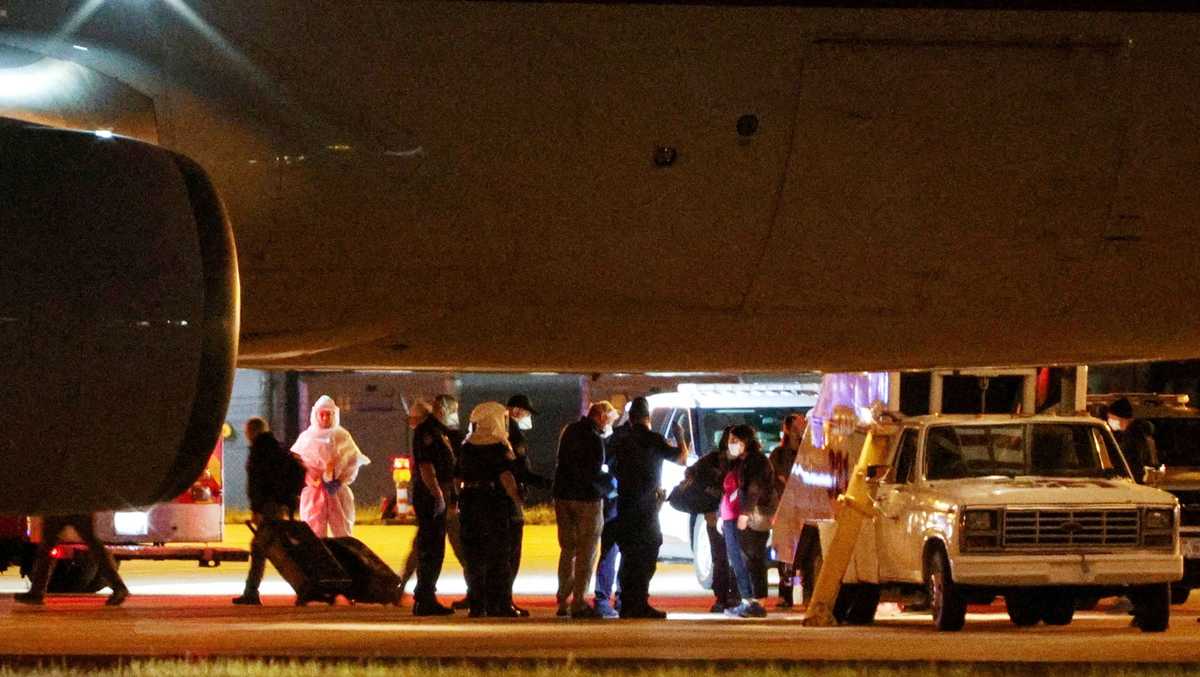 CDC says passenger exposed to hantavirus could leave quarantine — RFK Jr. ordered her to stay