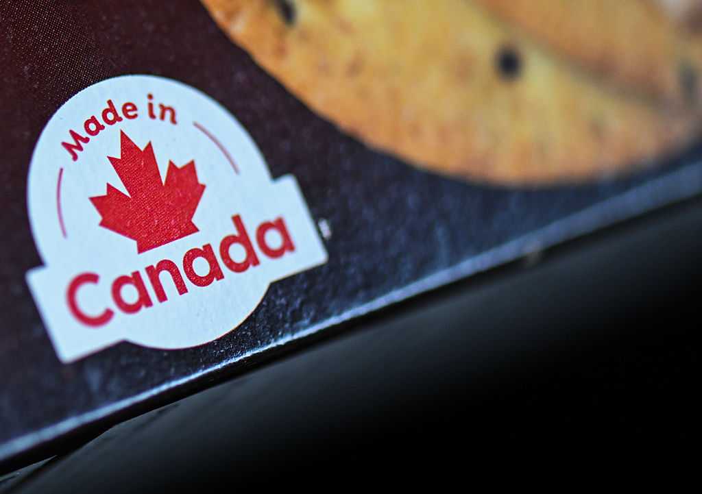 wbaltv.com - U.S. bans dairy, alcohol and motorcycles from Canada as trade war escalates