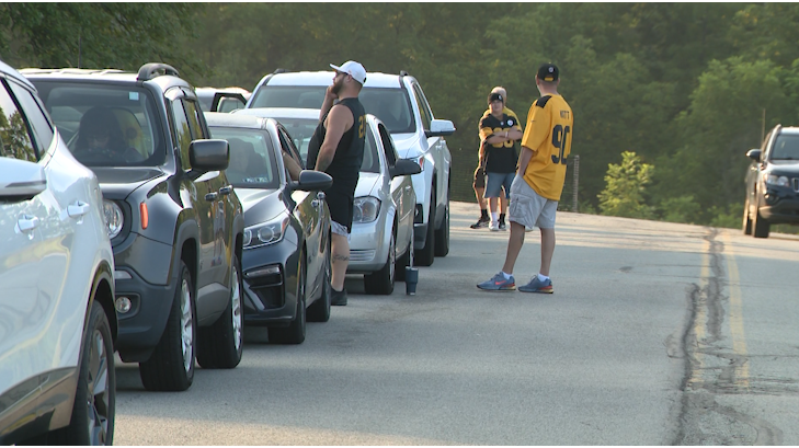 Steelers fans gather early for team's first open practice under new head coach Mike McCarthy