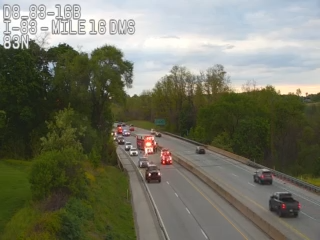 Crash causes lane restrictions on I-83 in York Township