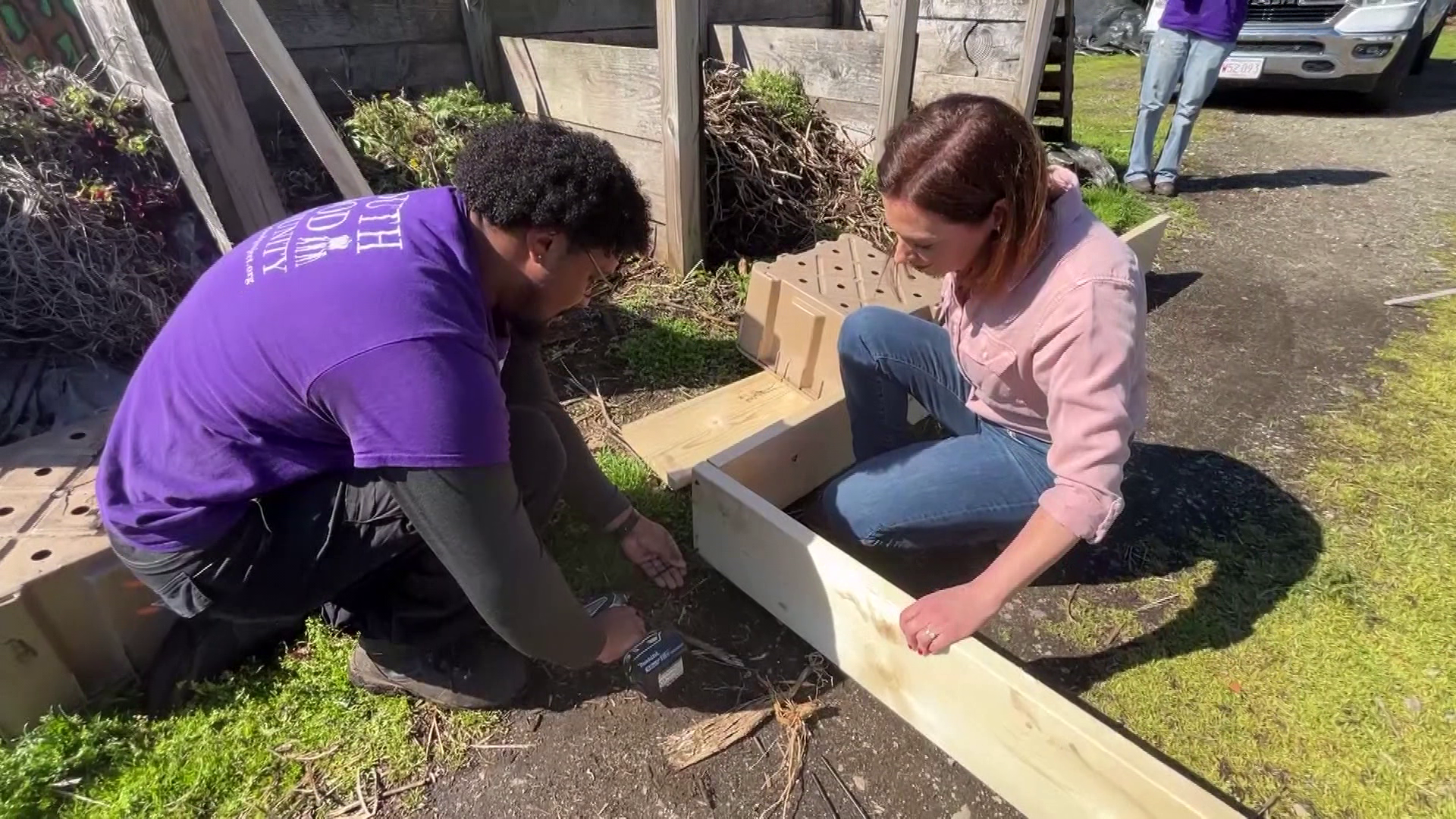 Boston gardeners learn to grow more food in small spaces
