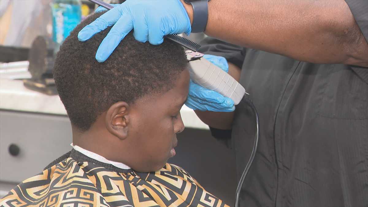 Free haircuts help Jackson students get ready for school