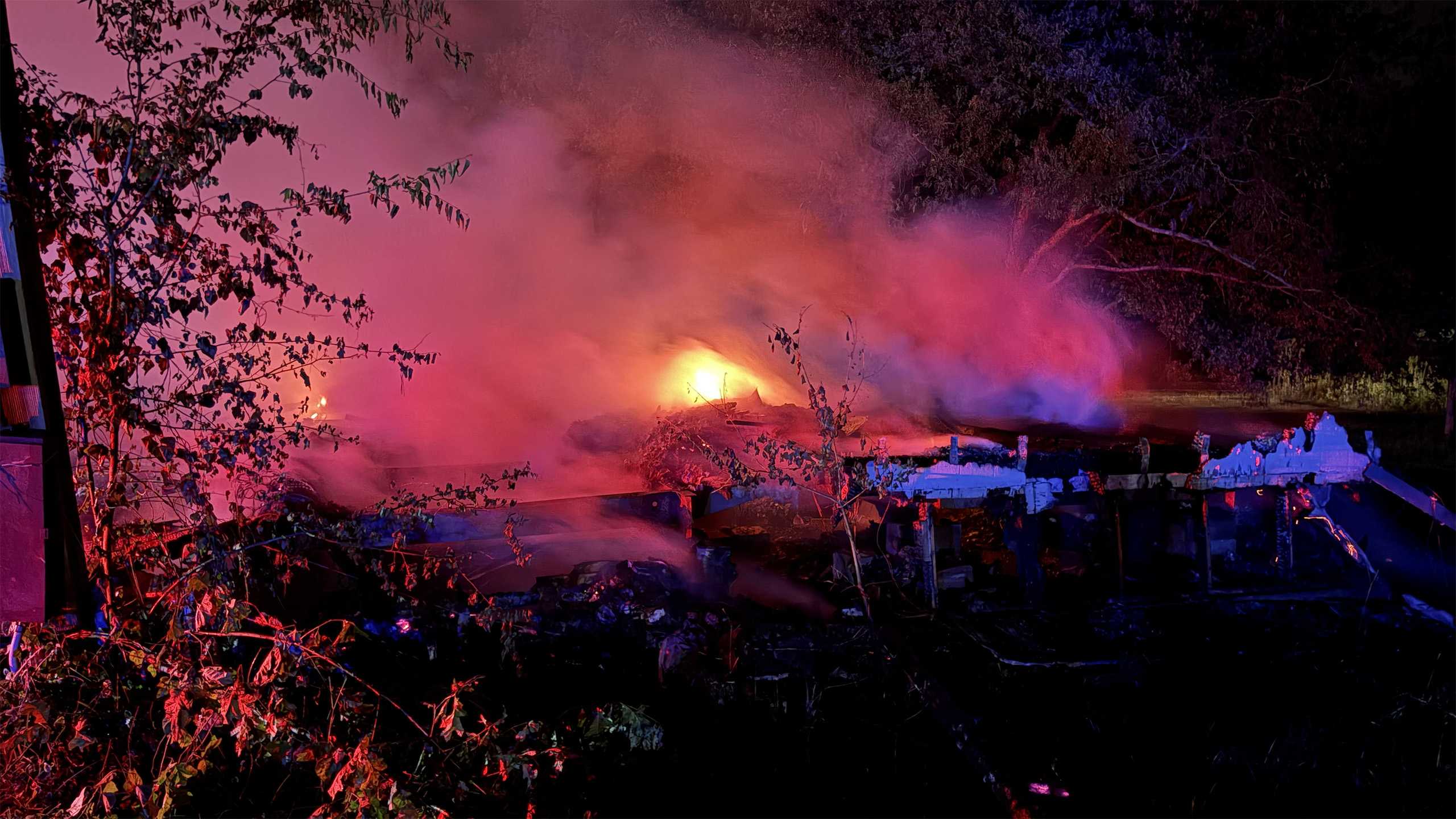 Rankin County officials investigate fire at abandoned trailer
