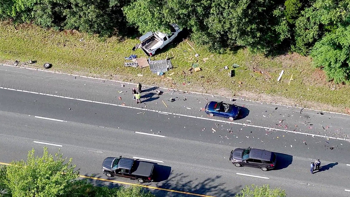 One dead after multivehicle crash on I-195 in Westport