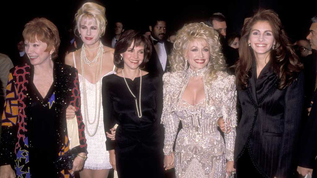 Here are 12 NC theaters hosting Dolly Parton benefit screenings