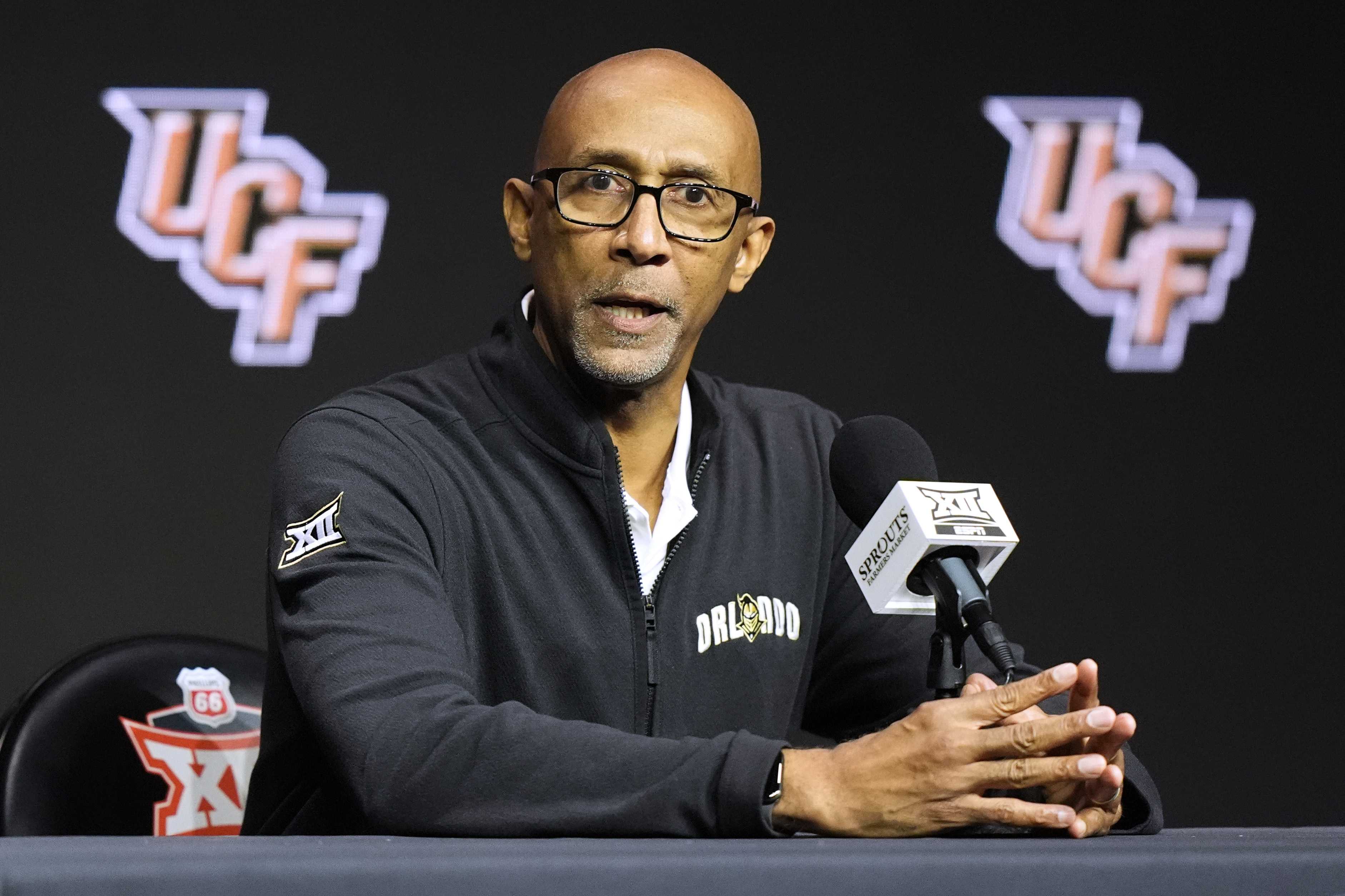wesh.com - Brandon Hogan - UCF men's basketball head coach Johnny Dawkins agrees to 3-year extension