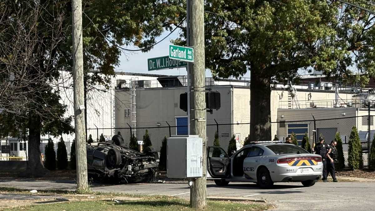 Several people injured after suspected stolen car crashes while fleeing LMPD