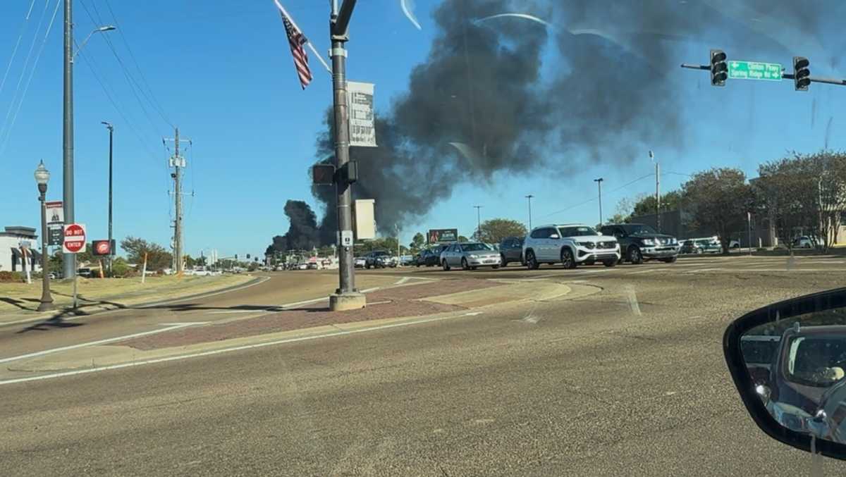 Large fire burning at former Big Lots store in Clinton