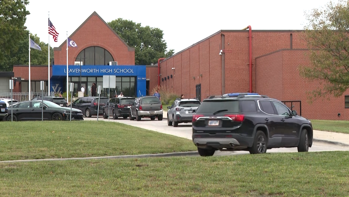Leavenworth student arrested after gun found; parents concerned - KMBC