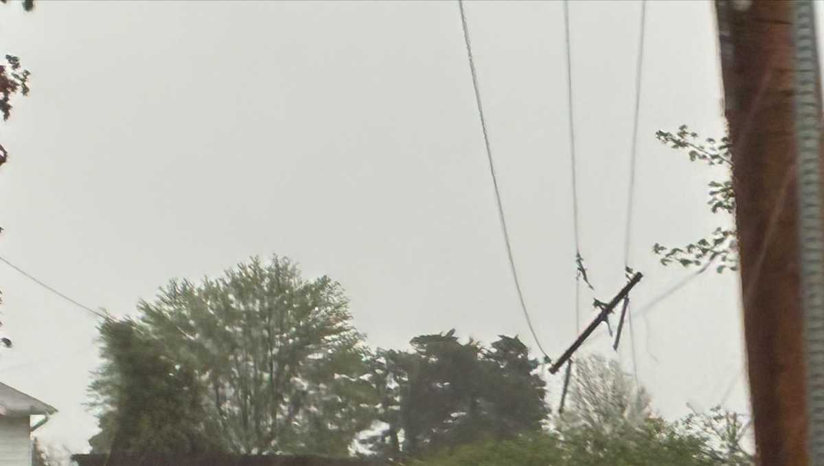 Kansas City severe thunderstorm timeline Friday, April 17