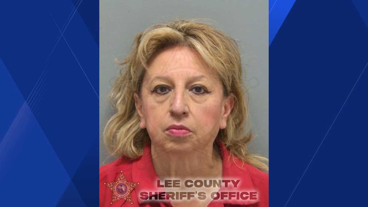 Lehigh Acres woman accused of threatening pest control salesman with gun