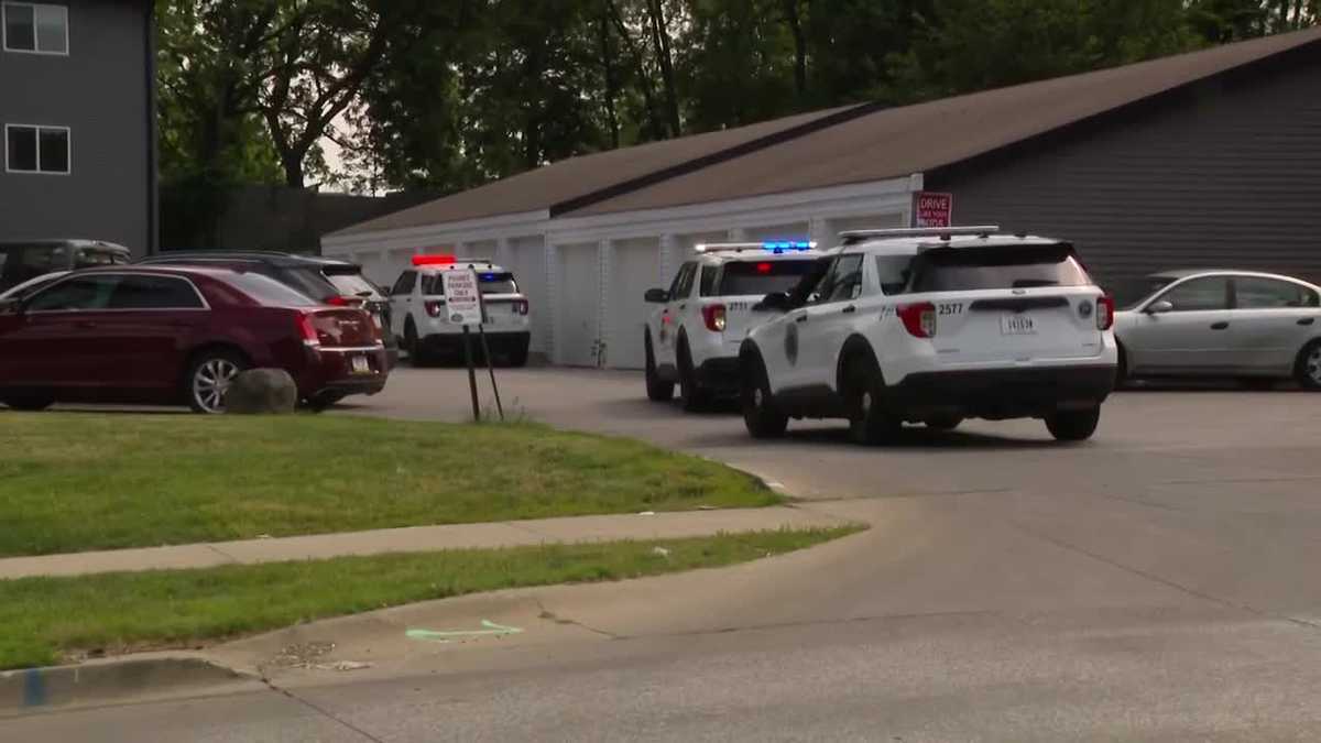 Police make arrest in Friday afternoon stabbing on south side of Des Moines
