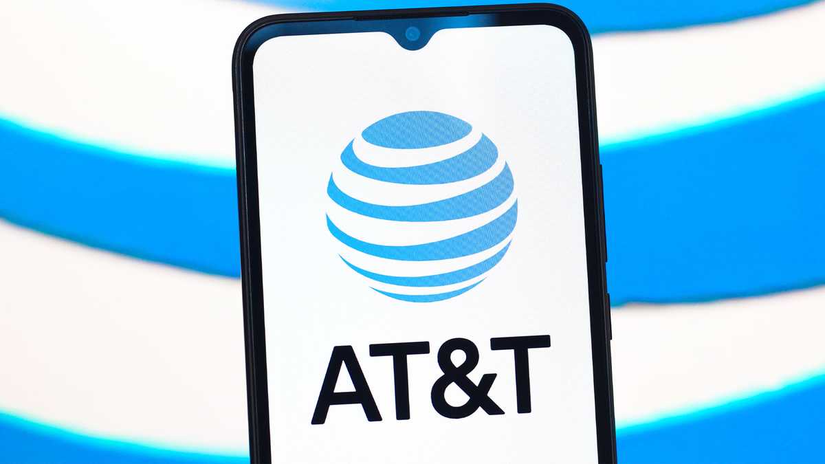 AT&T mobile customers in Maine's York and Washington counties experiencing servi...