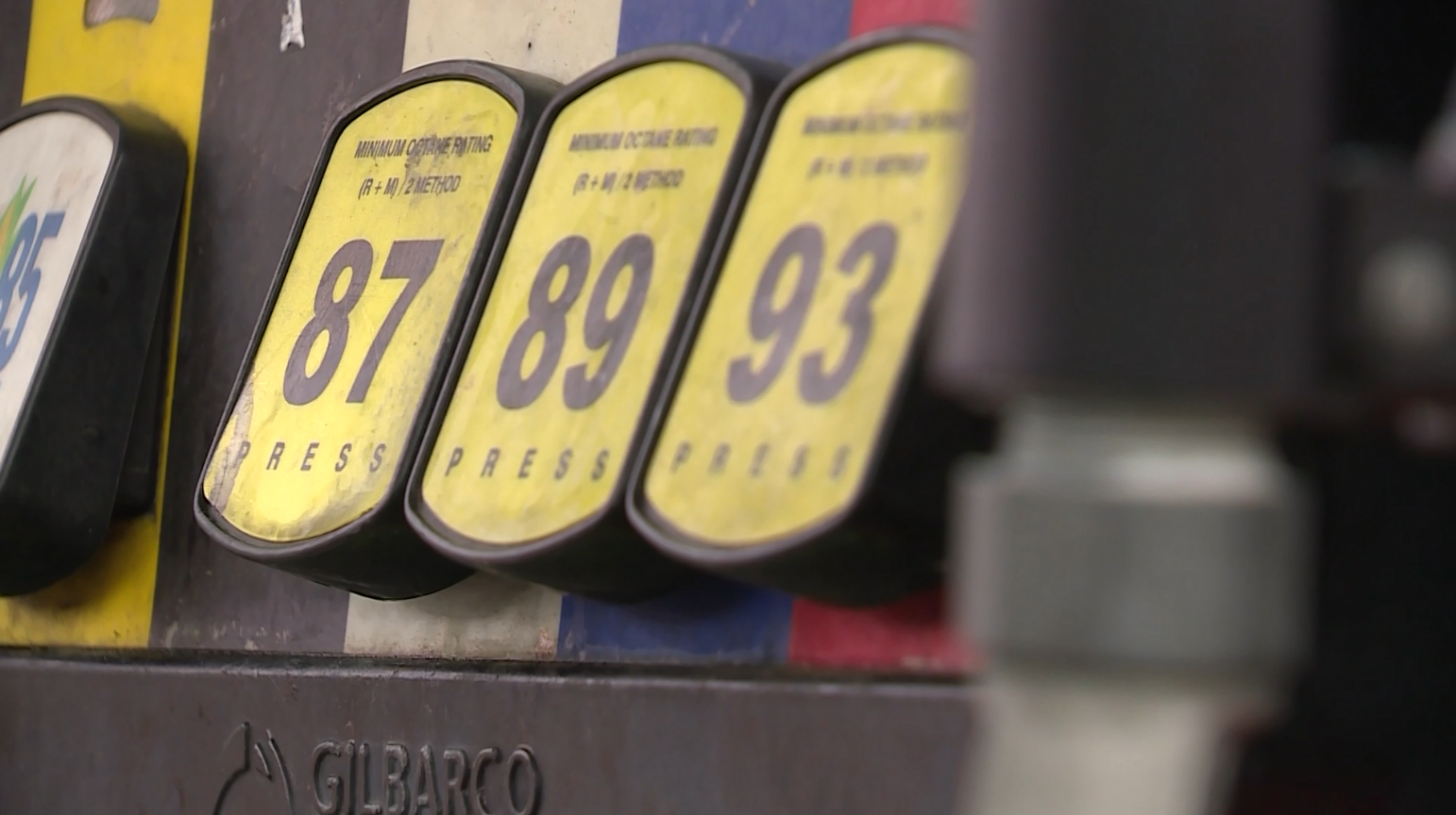 wlwt.com - Nicole Aponte - Indiana transportation industry worried about shortfall from state's gas tax exemptions