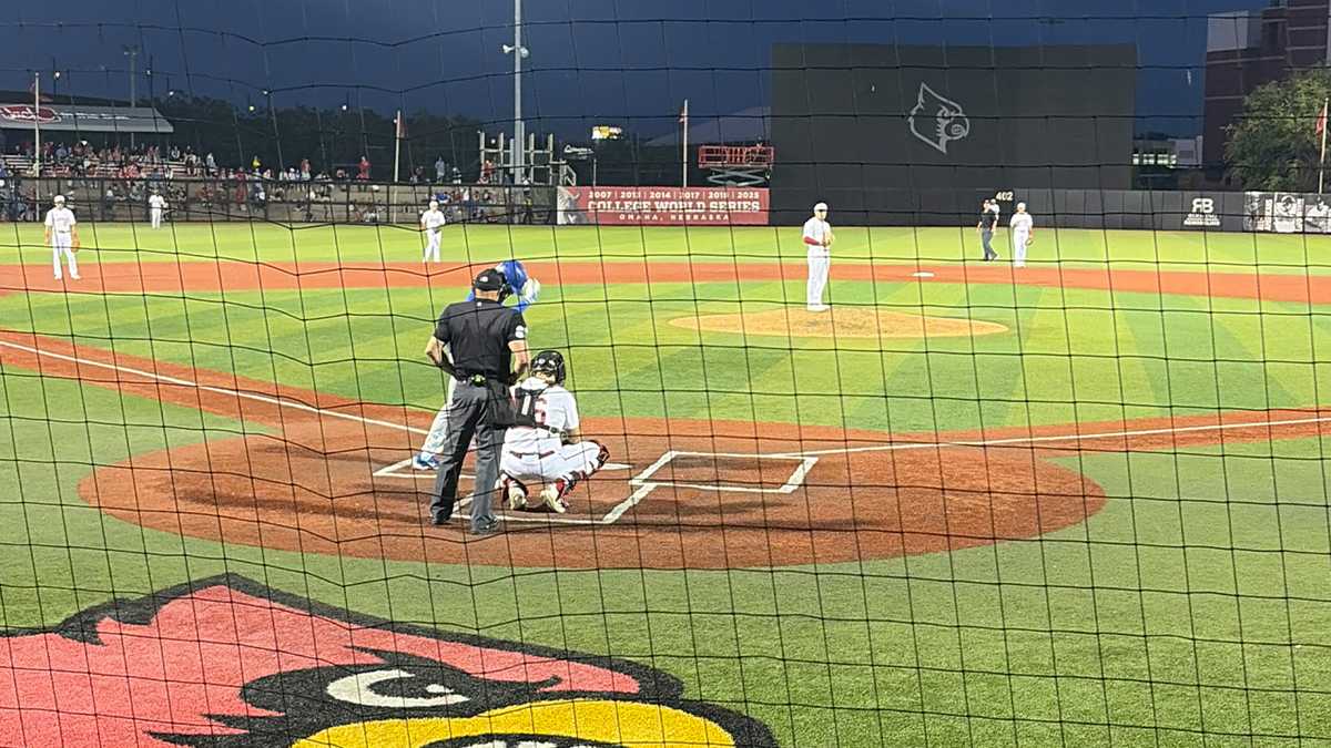 Louisville splits the series against Kentucky, picking up win at home