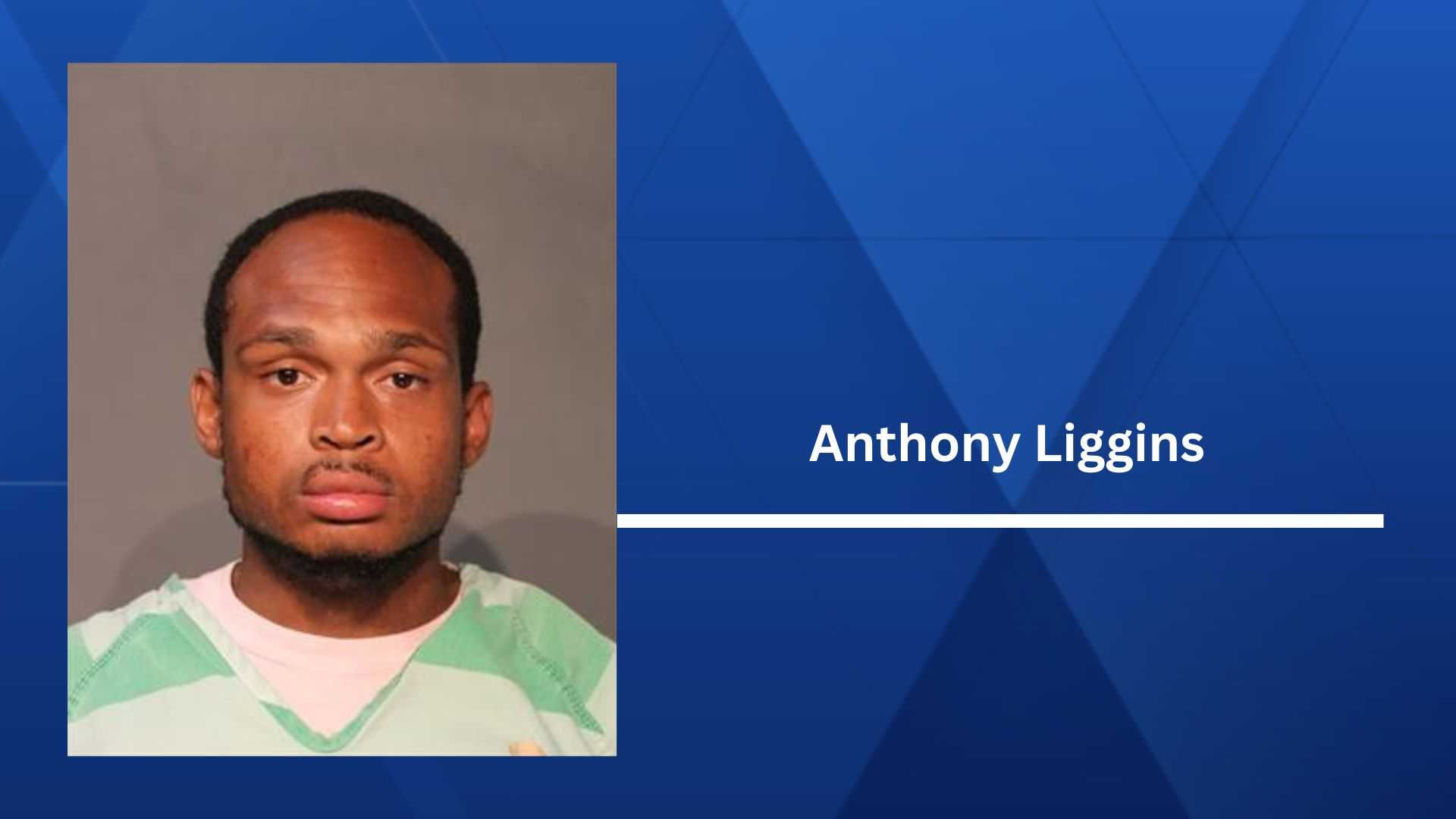 Des Moines police arrest suspect accused of robbing man, forcing him to do push-ups