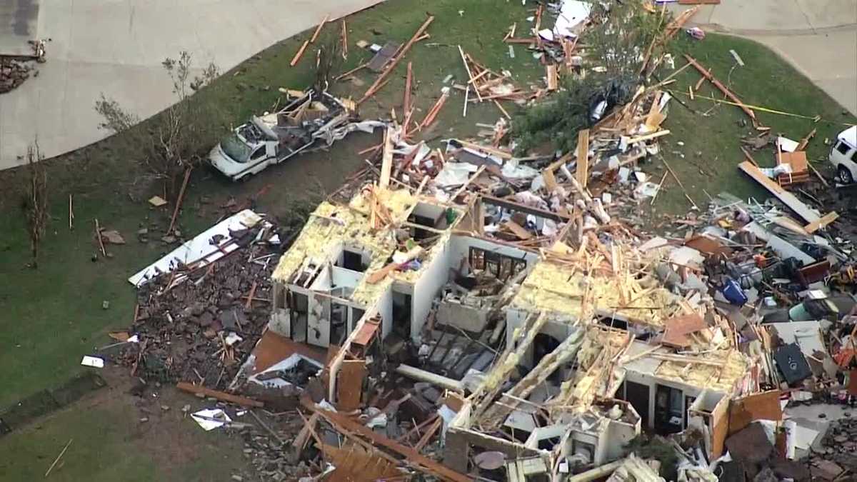 Oklahoma tornado damage: Numerous Enid homes destroyed